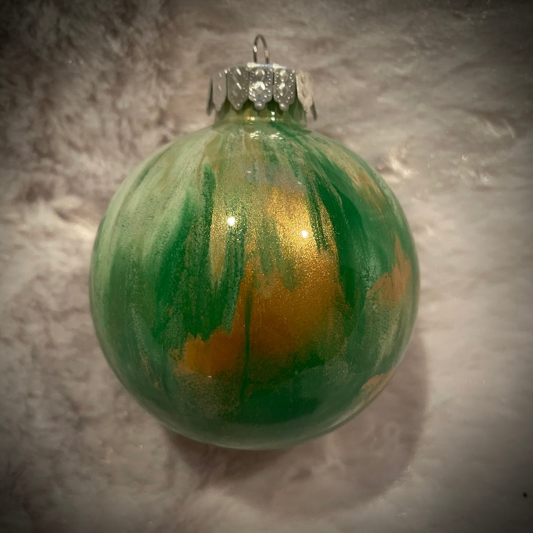 11/05/2023 - 1:00PM - Art Class - Acrylic Poured Ornaments (6)